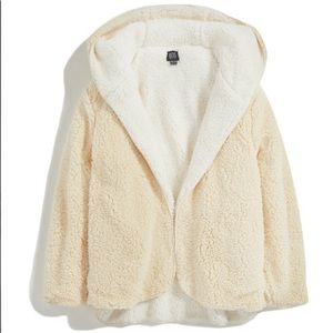 urban outfitters cream teddy coat